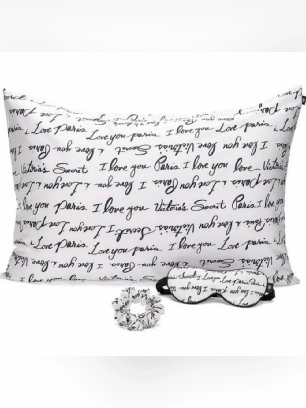 Victoria's Secret White Pillowcase Set with Black I Love You Script + Pink dog